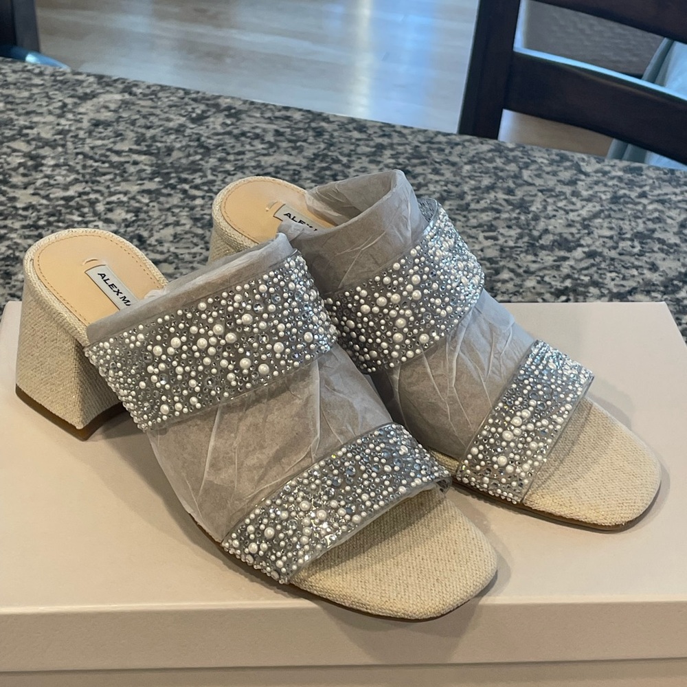 Clear banded dress slide sandals